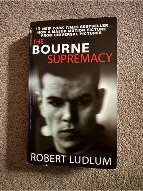 The Bourne Supremacy by Robert Ludlum - Paperback